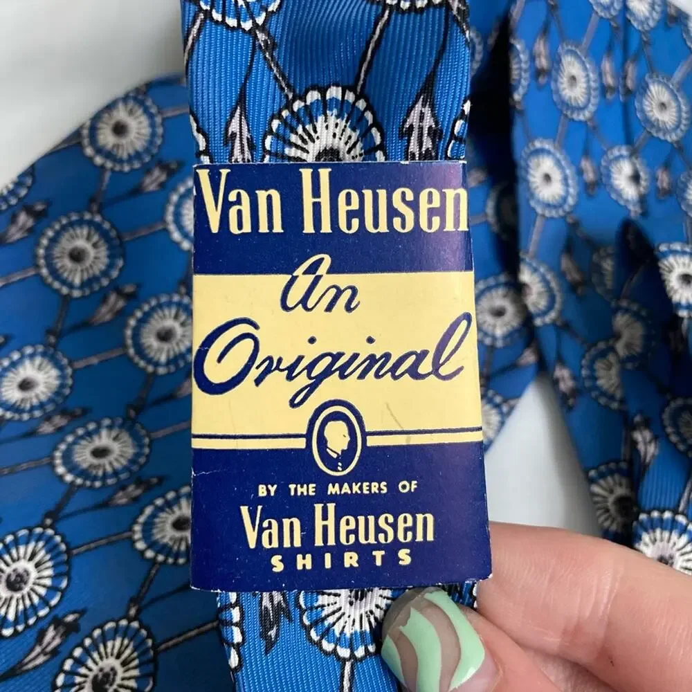 Vintage Van Heusen Van Cruise Blue Tie With Original Tags New Old Stock Rayon